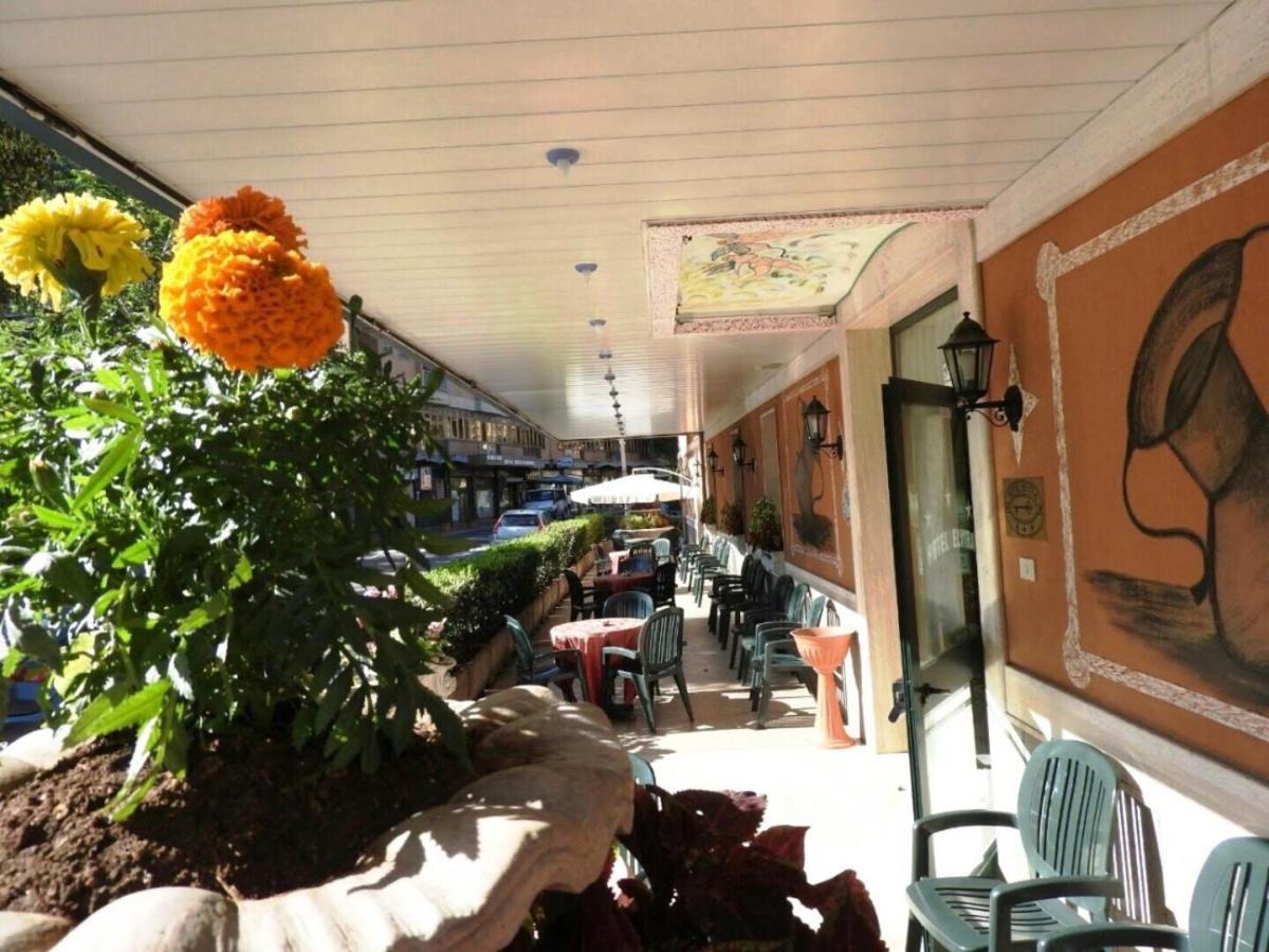 Hotel Elvira Fiuggi Exteriör bild
