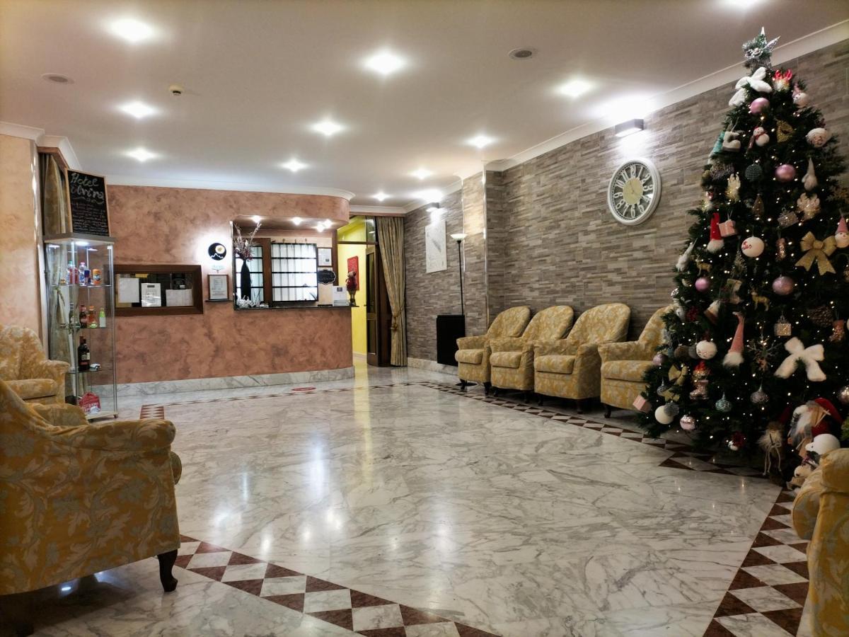 Hotel Elvira Fiuggi Exteriör bild